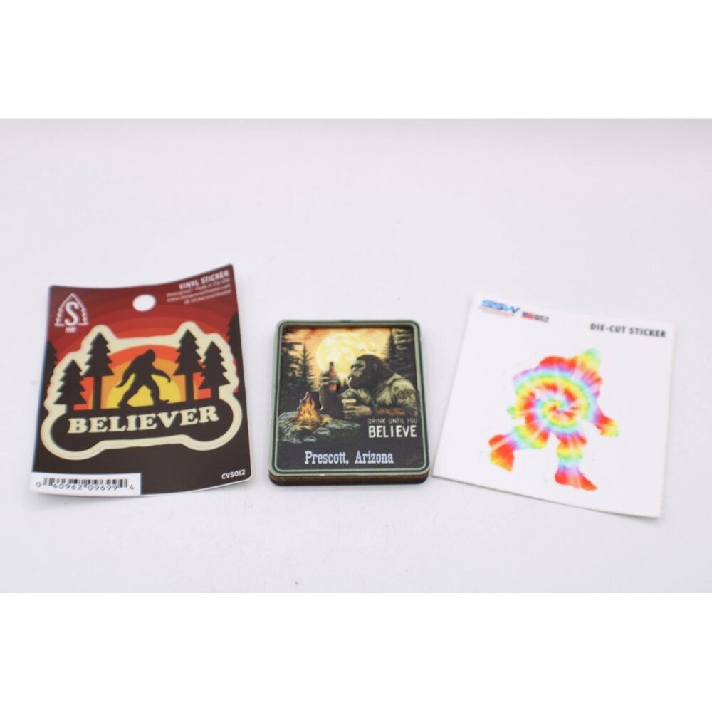 Bigfoot Sasquatch Believer Vinyl Sticker Set and 3D Magnet Wildman Collector NEW